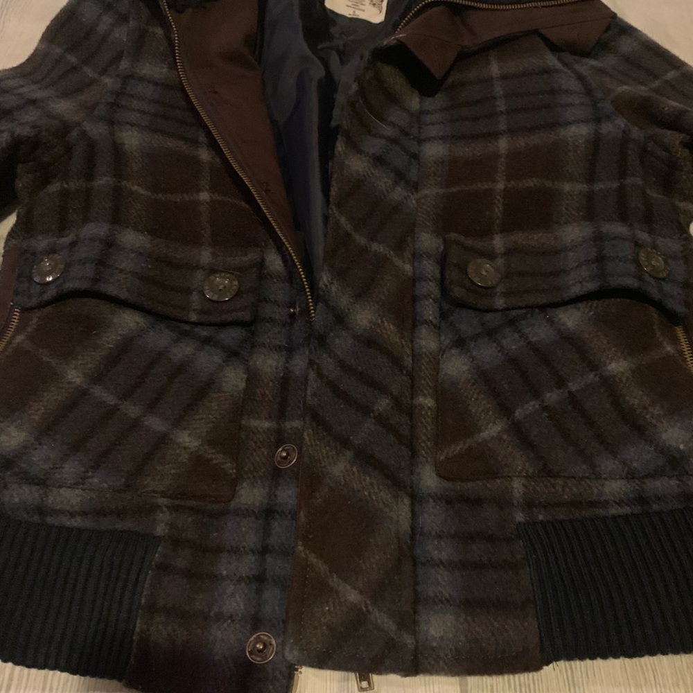 Size small juniors think wool dress coat - Picture 2 of 3